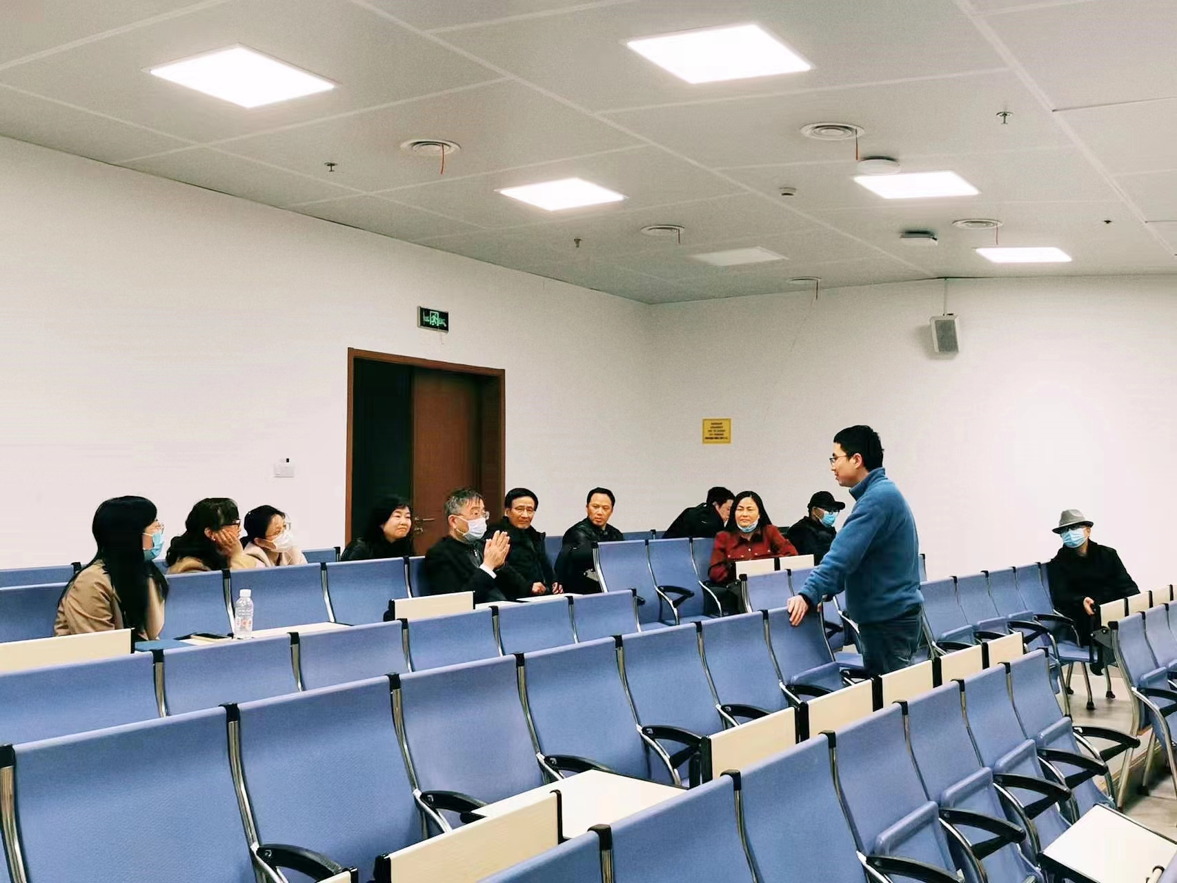 教育为本,质量为魂——人文院首次听课评课活动顺利开展